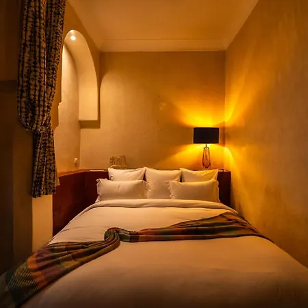 Riad Les Yeux Bleus-2